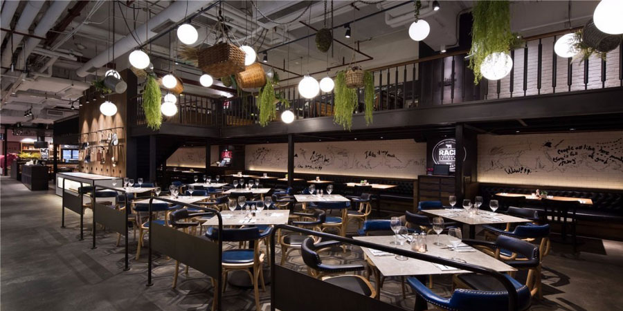 港隆廣場(chǎng)餐飲裝修工程